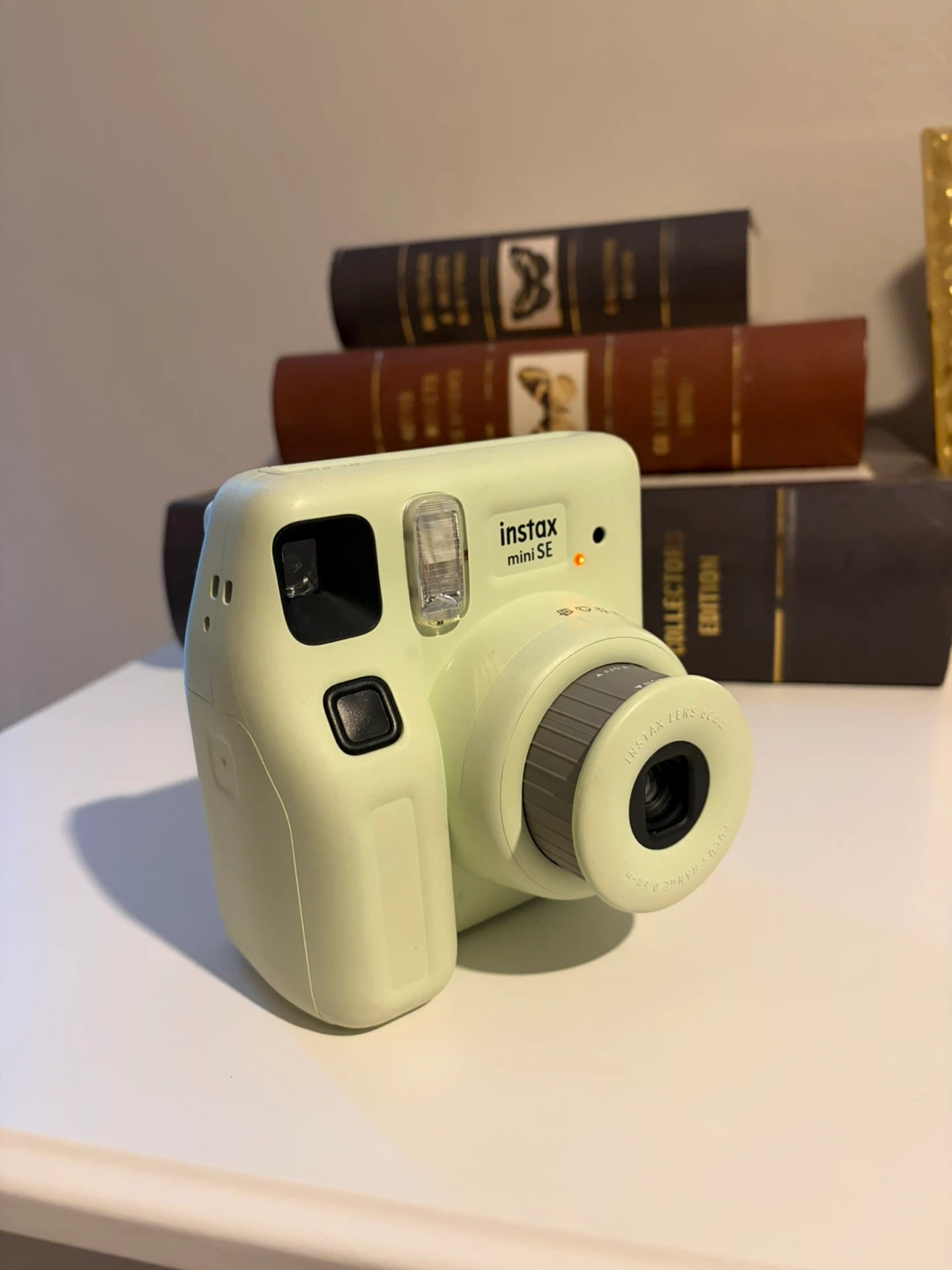Fujifilm Instax Mini SE Instant Camera - Light Green