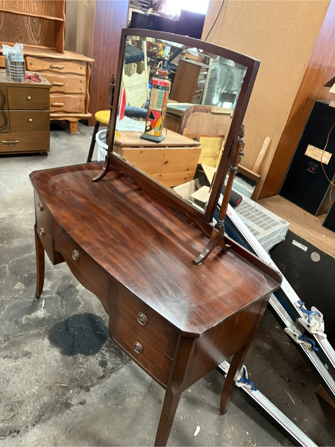 Vintage Wooden Vanity Dresser with Mirror - photo 3