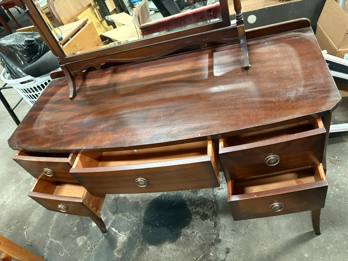 Vintage Wooden Vanity Dresser with Mirror - photo 4