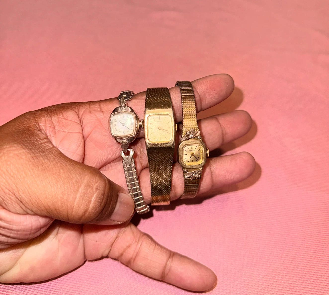 Caravelle Vintage Women's Watch - Gold Tone - photo 5