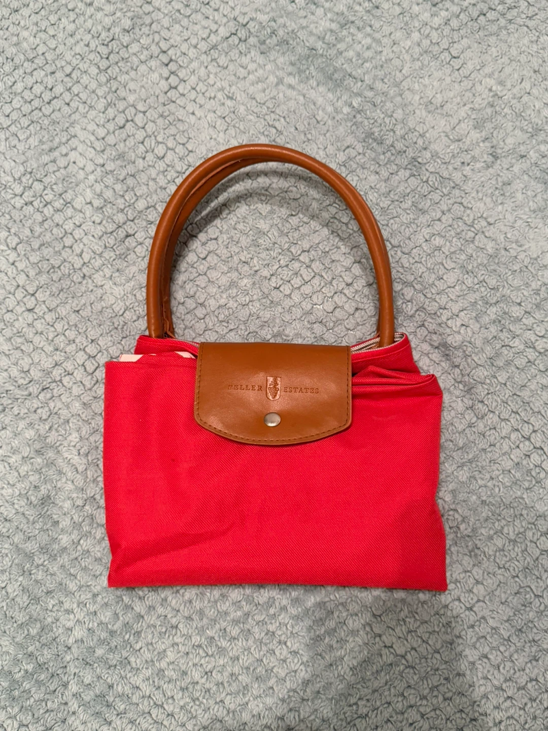 Red Tote Bag with Maple Leaf Design(48cm x36cm) - photo 2