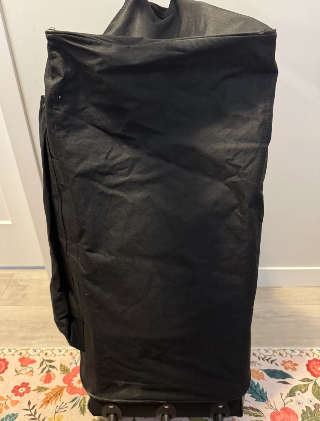 Protege 36-inch Trifold Extra-Large Rolling Duffel Bag - photo 4