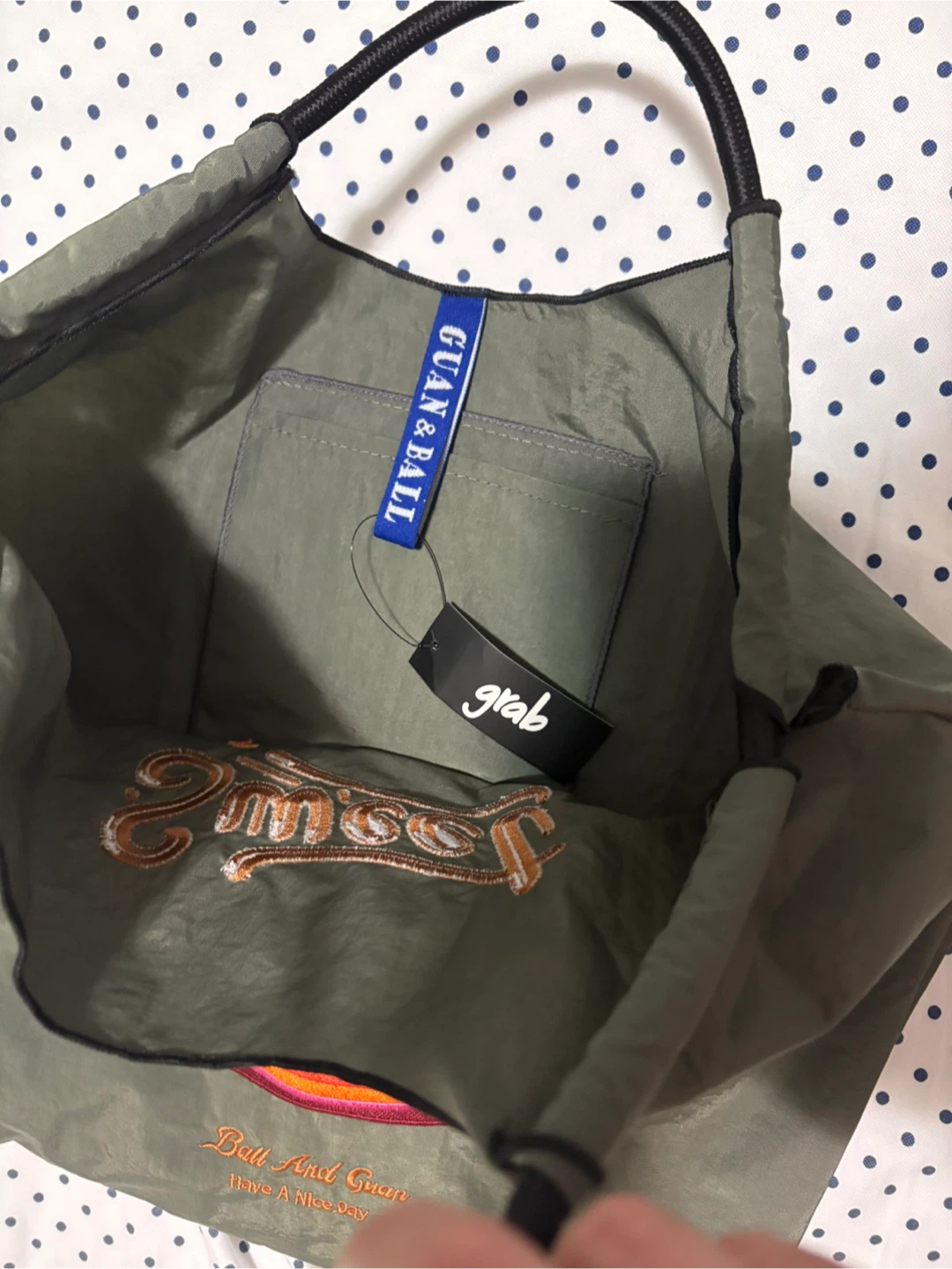 BNWT Sweet Donut Tote Bag - photo 3