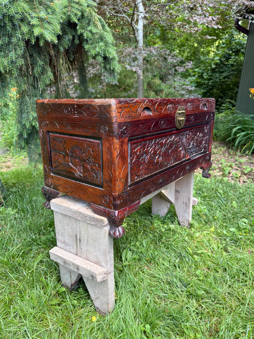 Vintage Hand-Carved Chinese Camphor Wood Chest - photo 2