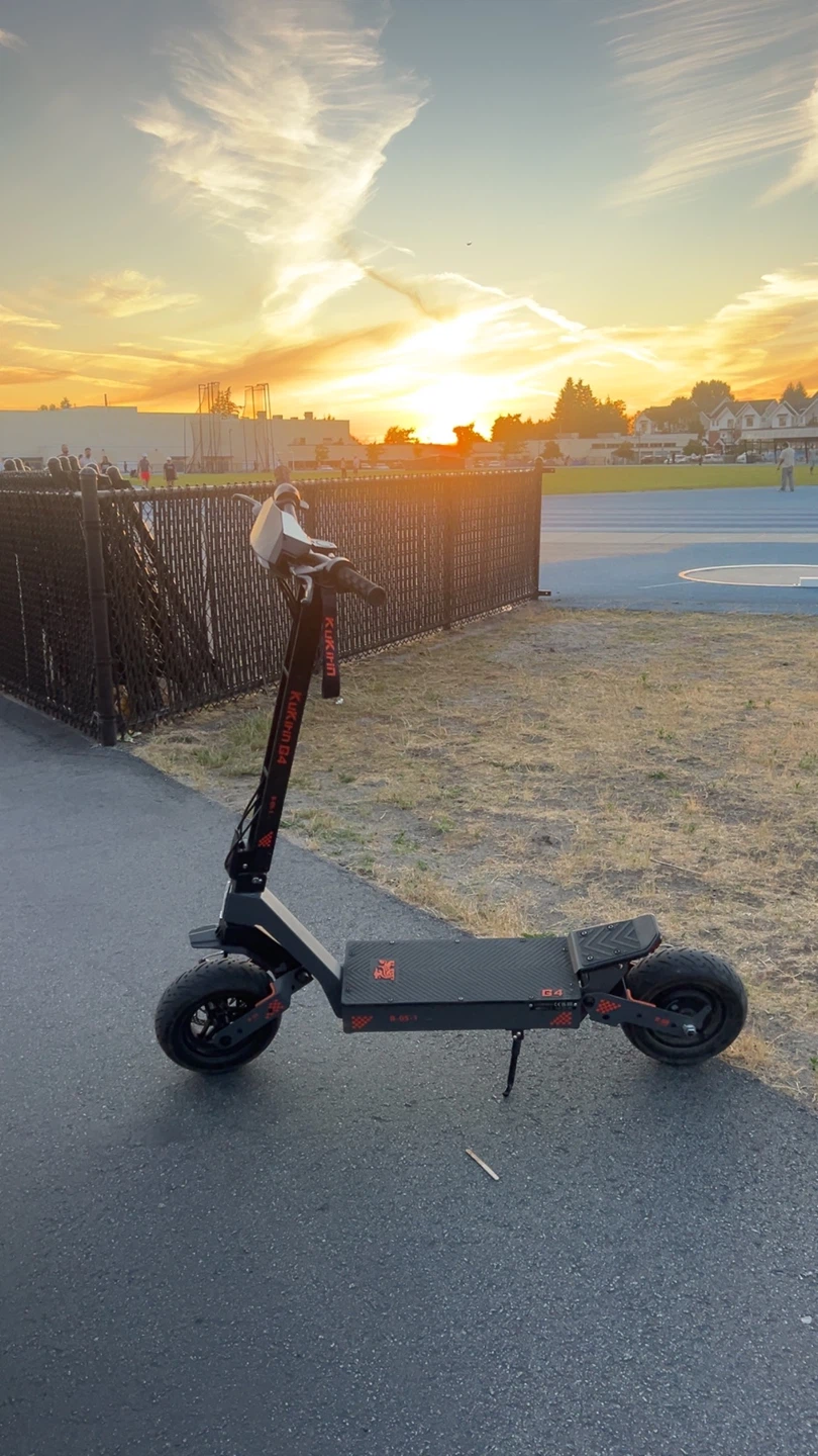 Kurkirin G4 Electric Scooter