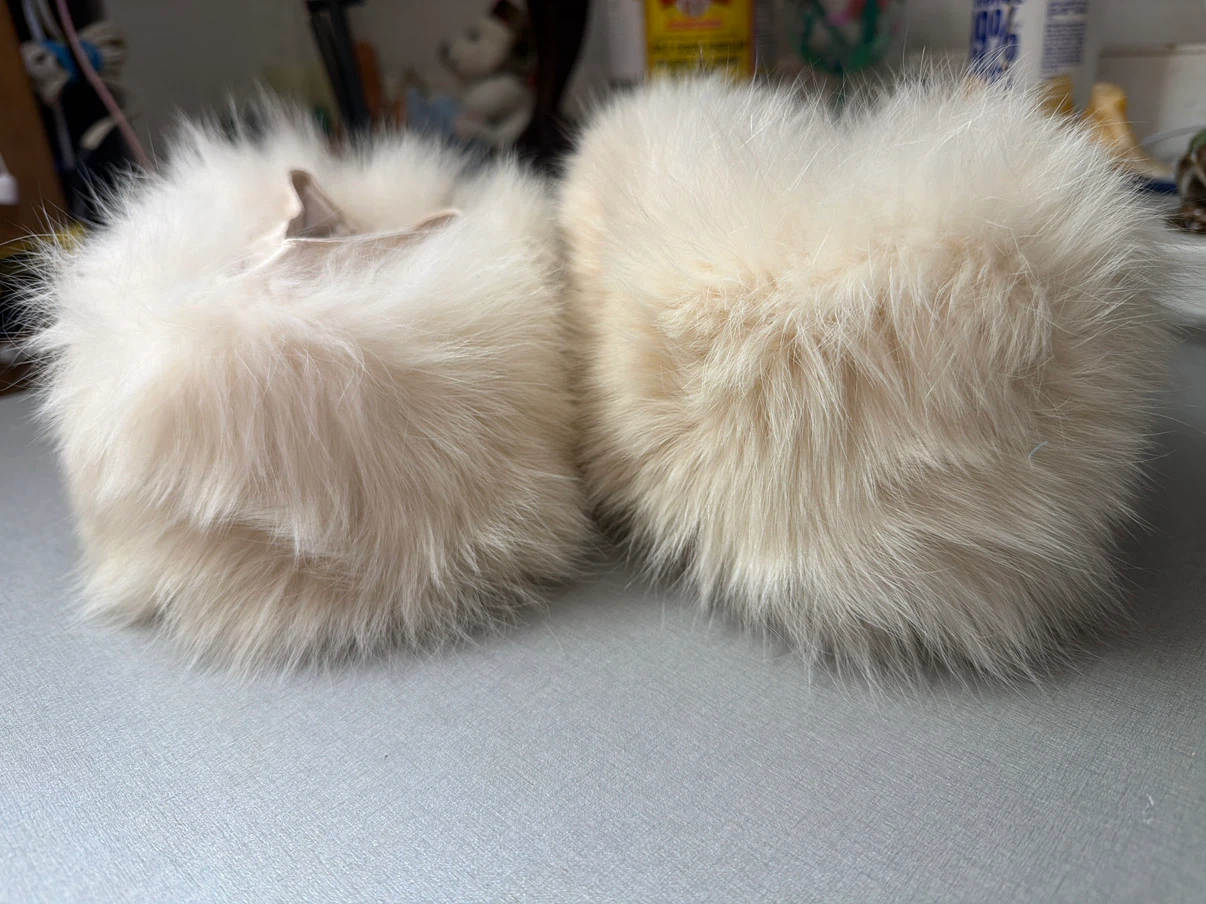 Cream Faux Fur Cuffs (Pair)