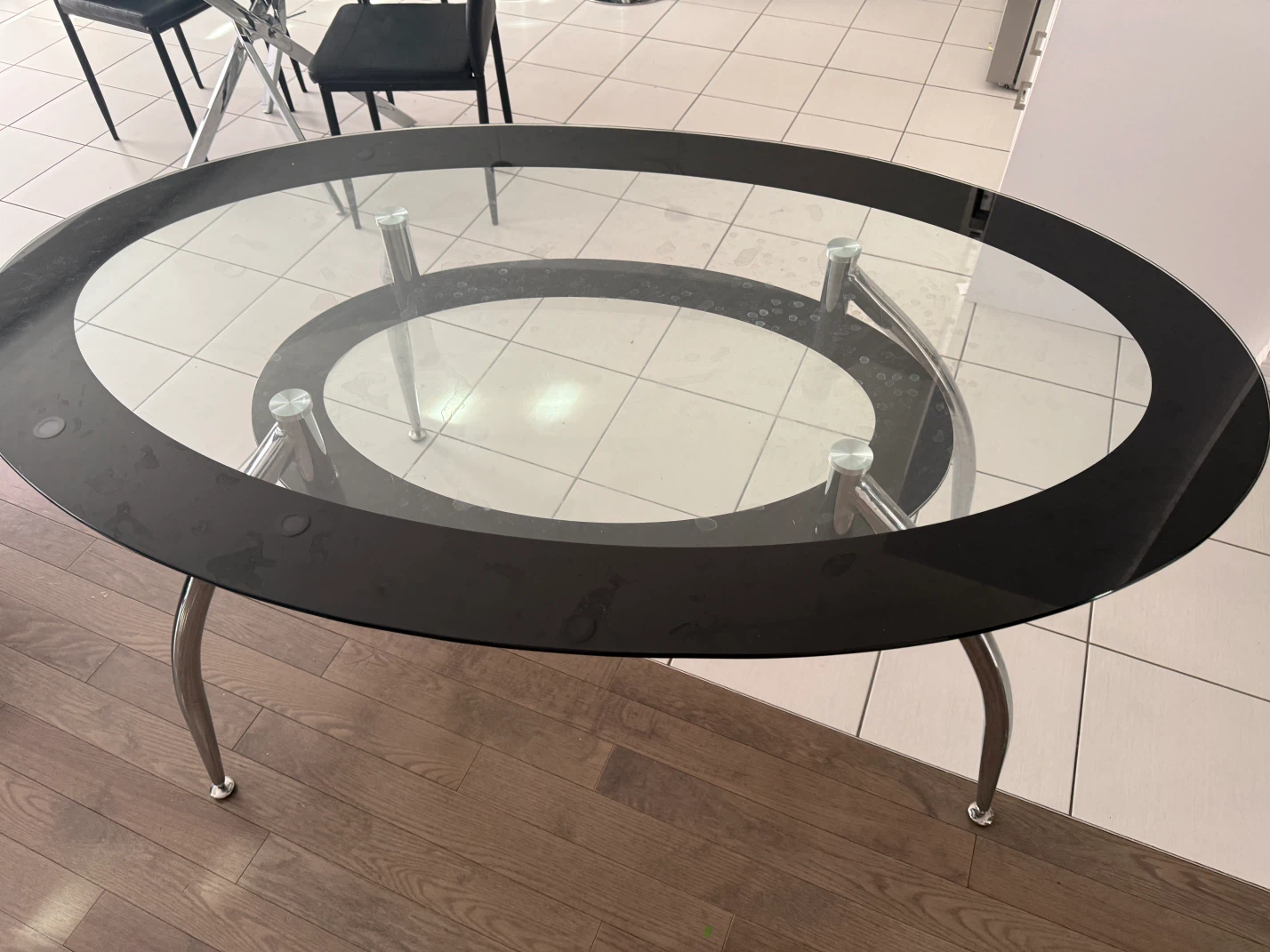 Oval Glass Dining Table - photo 2