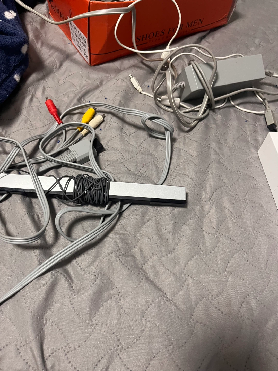 Nintendo Wii Console with Wii Star Wars  Game - photo 4