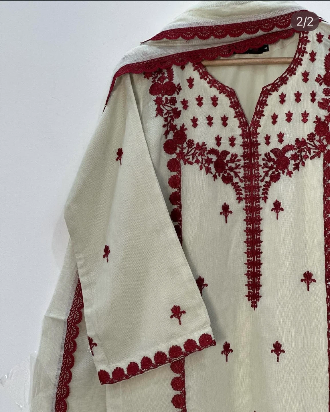 Cream Embroidered 3-Piece Suit with Red Accents - photo 2