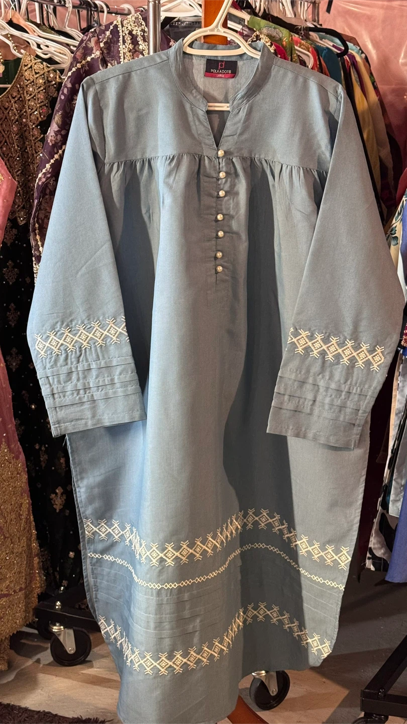 Blue Embroidered Kurti and Pants Set - photo 4