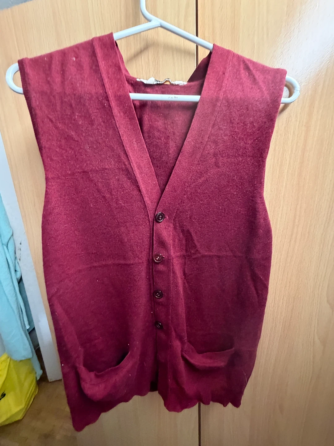 Burgundy 100% Cashmere V-Neck Sweater Vest