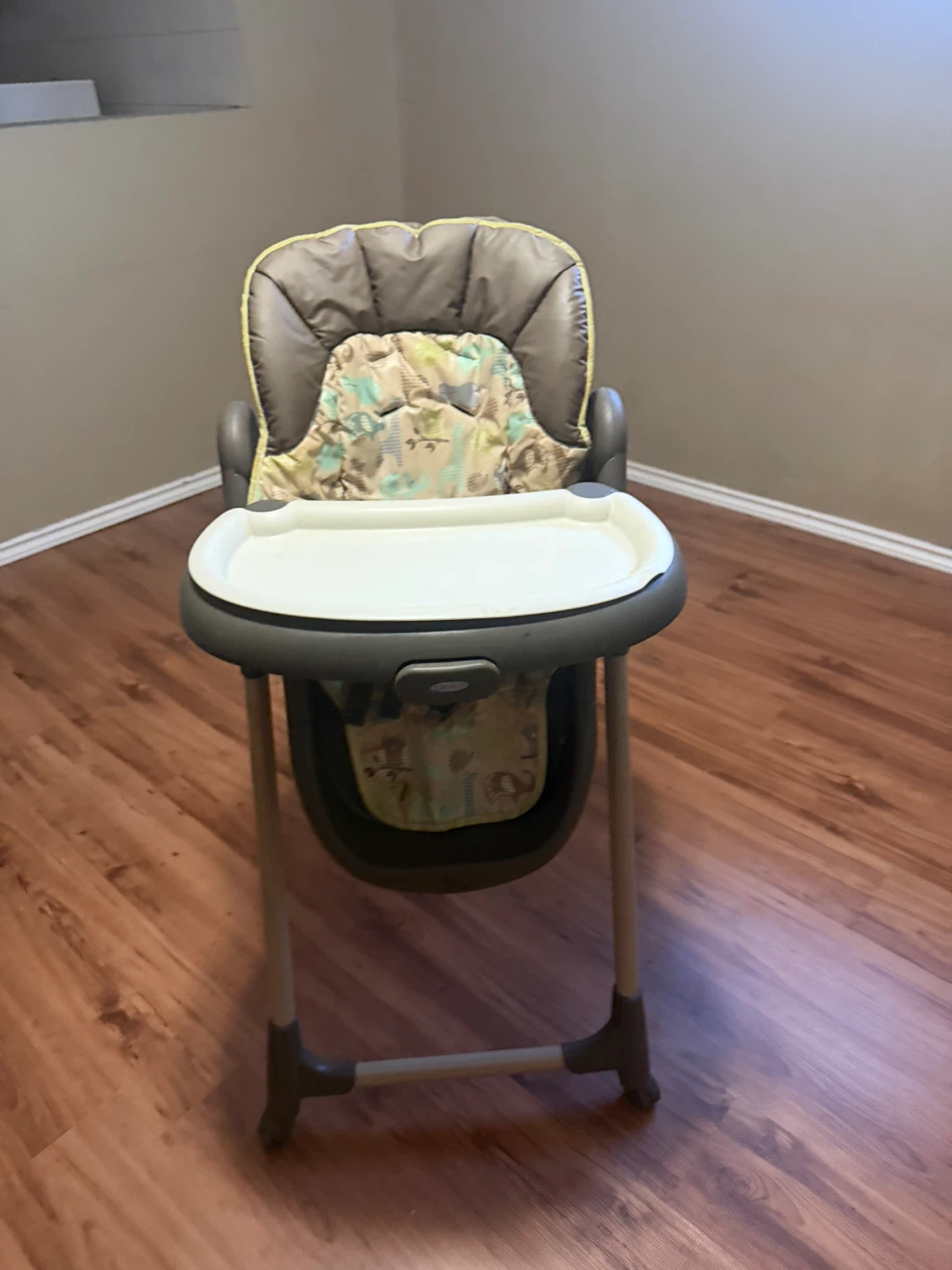 Graco High Chair - photo 4