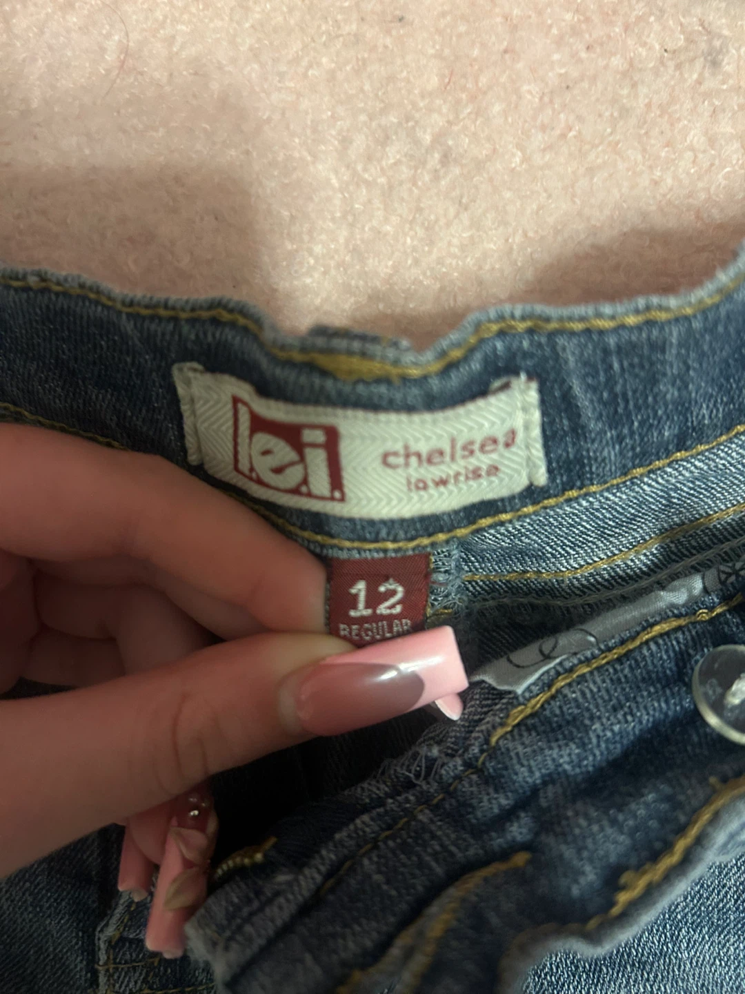 LEI Chelsea Low Rise Denim Shorts - photo 3