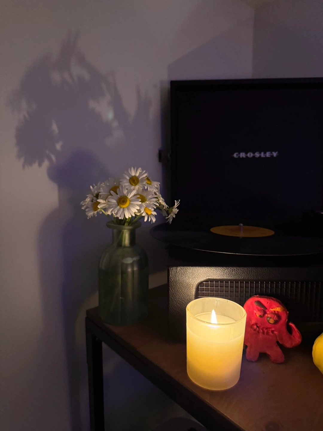 Crosley CR8017A-BK Voyager Vintage Portable Turntable - Black