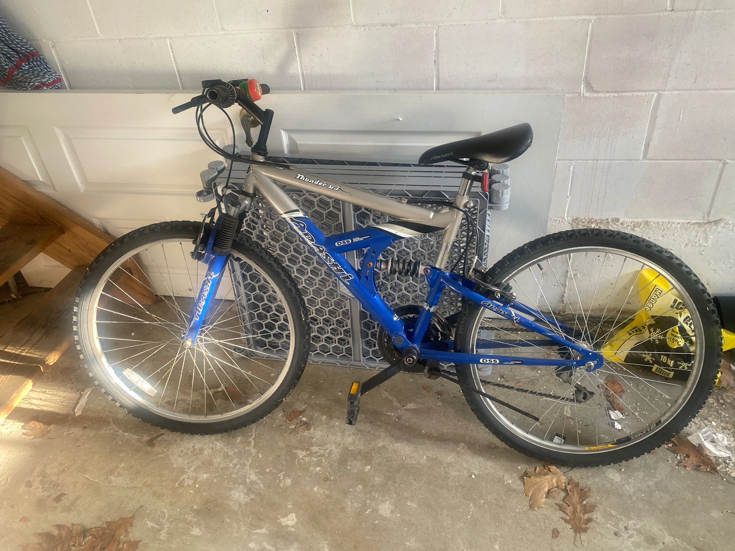 Thunder 0.1 Mountain Bike