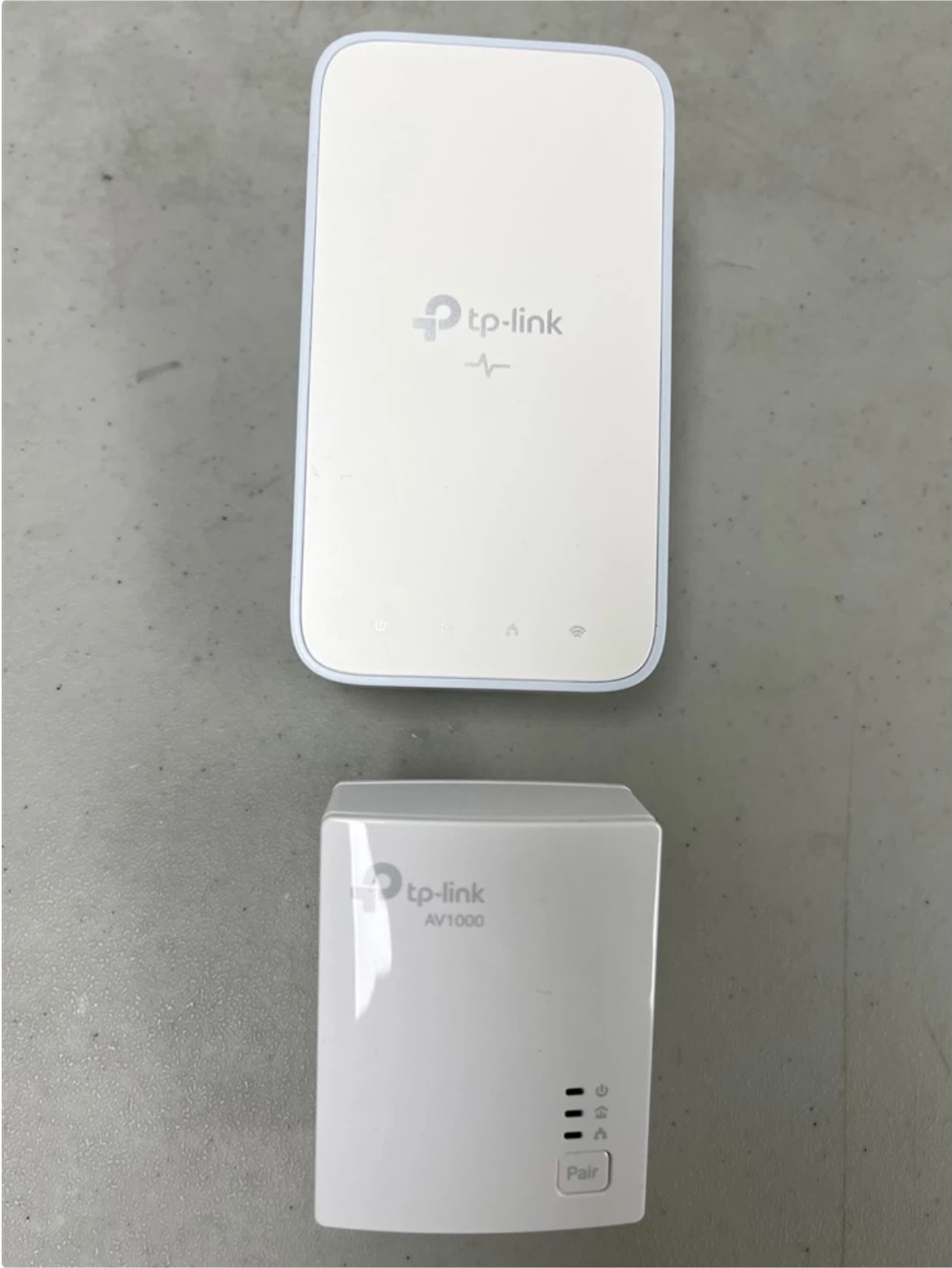 TP-Link AV1000 Powerline Wi-Fi Extender Kit (Open Box) - photo 4
