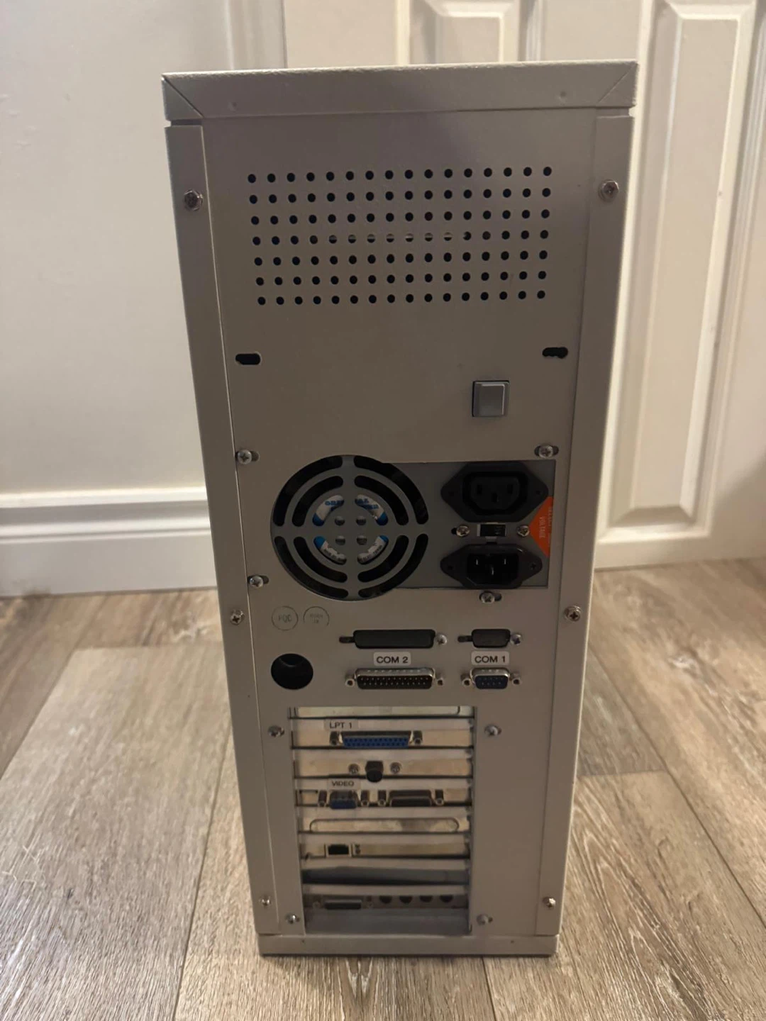 Pegasys LST Series Desktop Computer with IBM Keyboard
