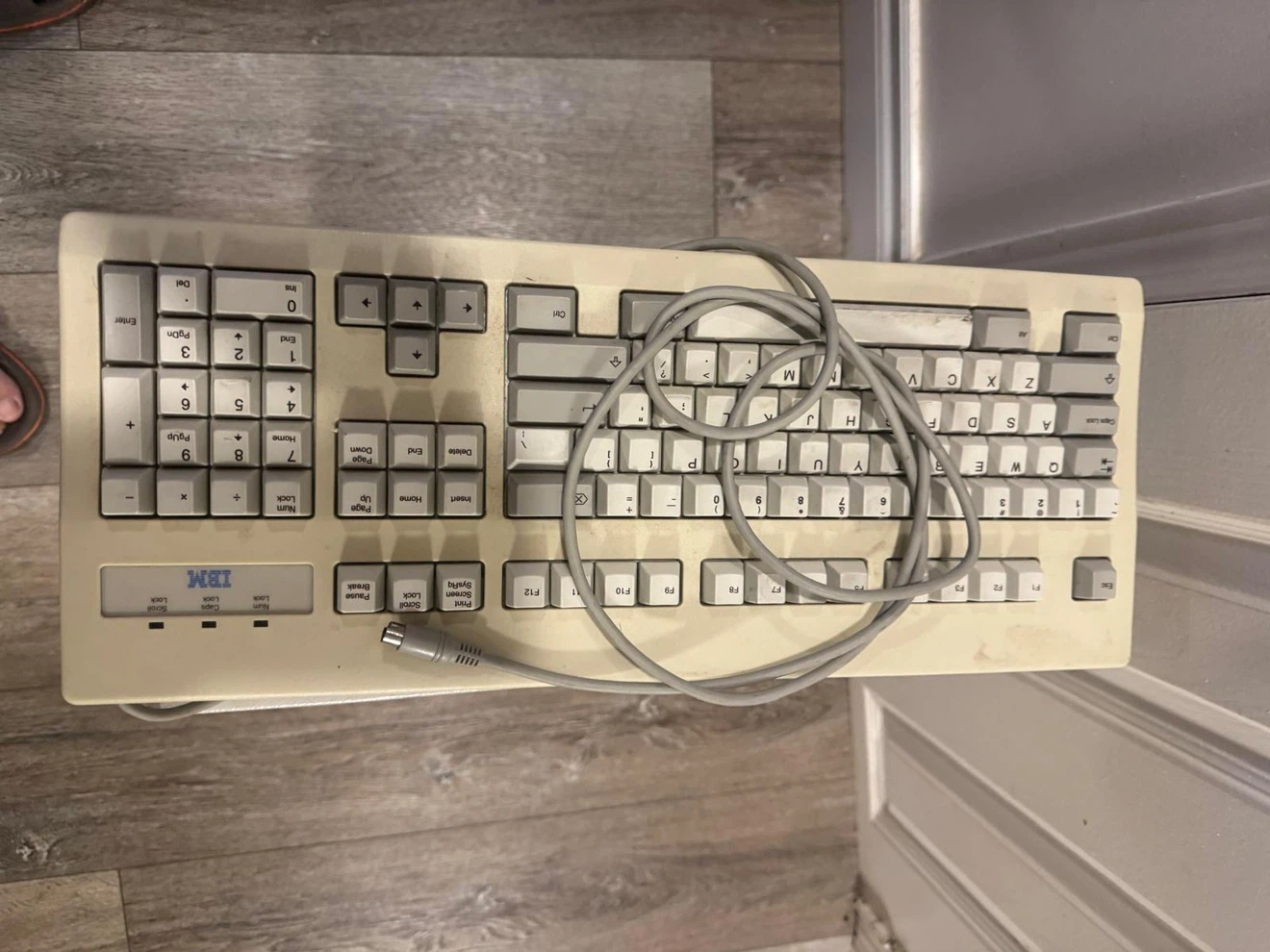 Pegasys LST Series Desktop Computer with IBM Keyboard - photo 3