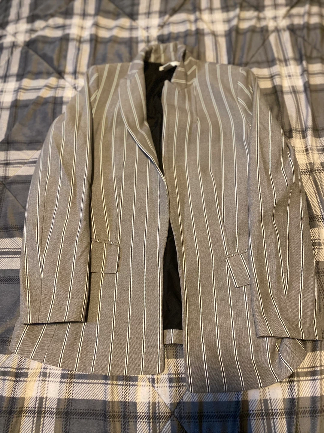 Women’s H&M Grey Striped Blazer Size 2