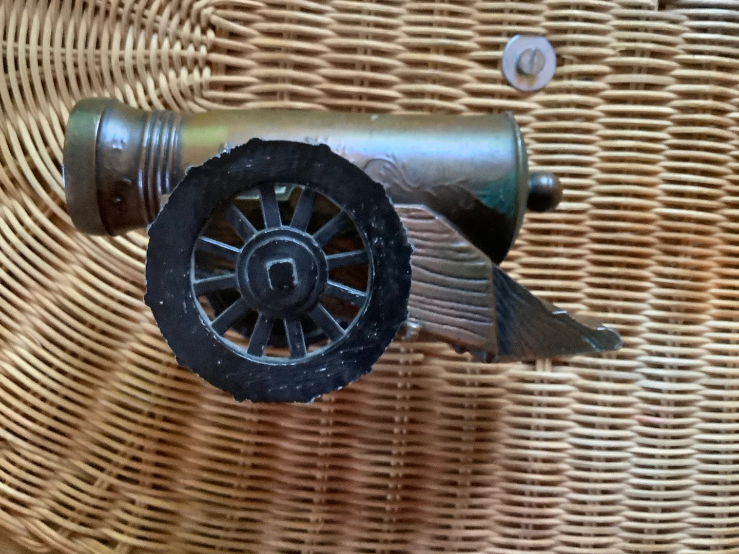 Vtg Brass & Die Cast Metal Cannon Bank 🐞 - photo 3