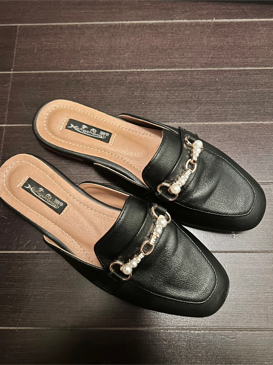 Mules with pearl accent - photo 3
