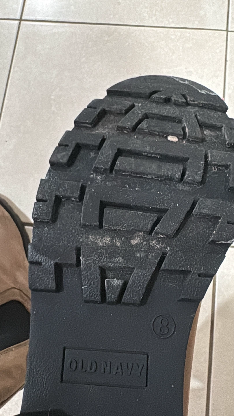 Shoot your offer for branded boots - photo 4