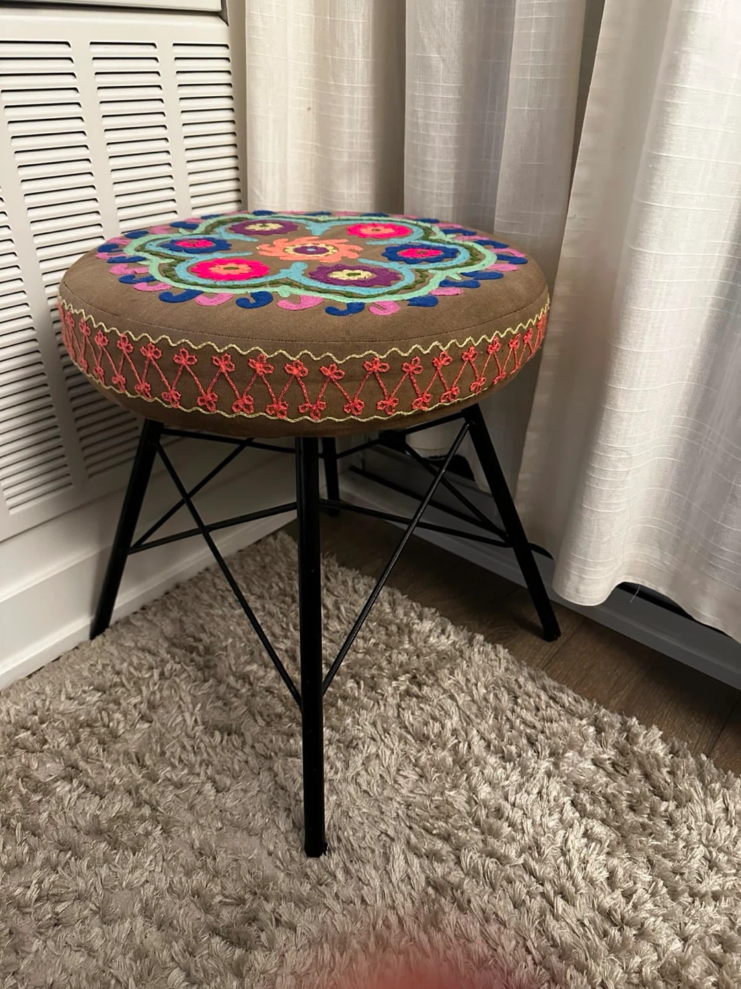 Embroidered Footstool Ottoman - photo 2