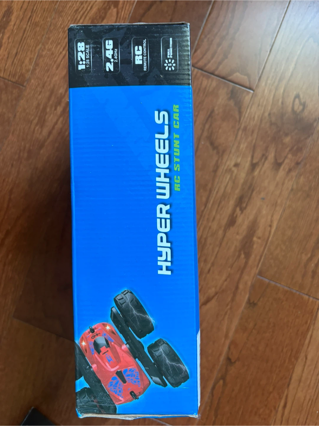 Hyper Wheels RC Stunt Car - photo 2