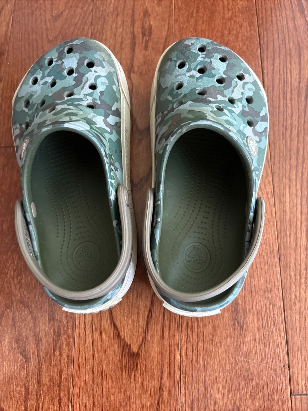 Crocs Size 1 Camo Clogs - photo 2