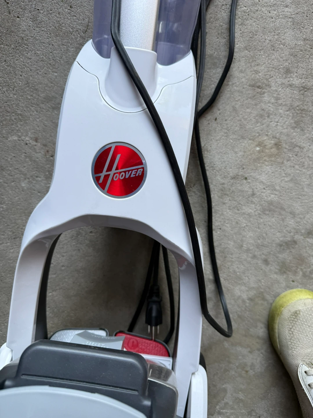 Hoover PowerDash Carpet Cleaner - photo 2