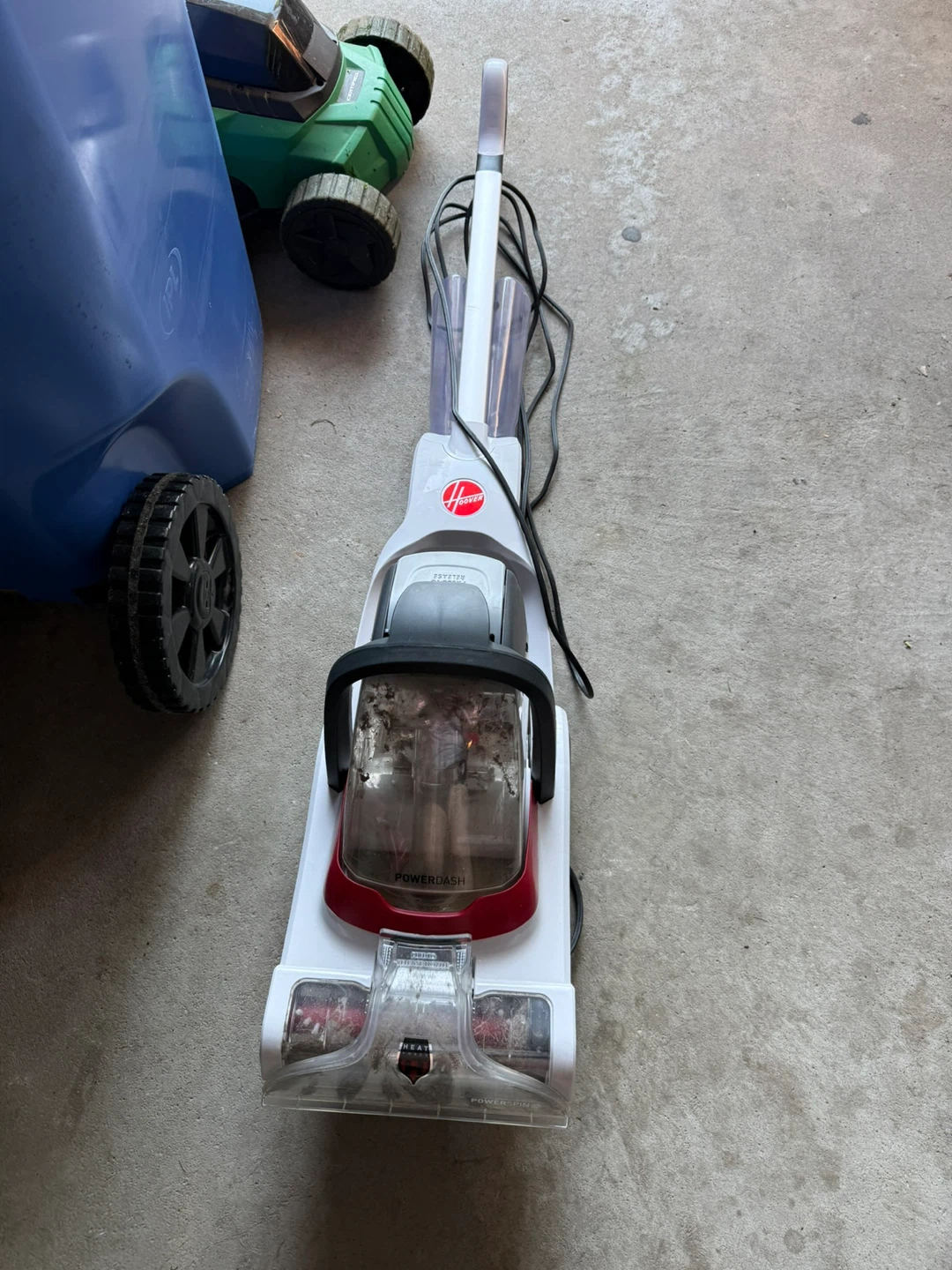 Hoover PowerDash Carpet Cleaner - photo 3