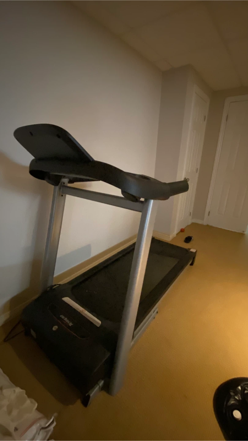Tempo 632T Treadmill NO KEY - photo 4