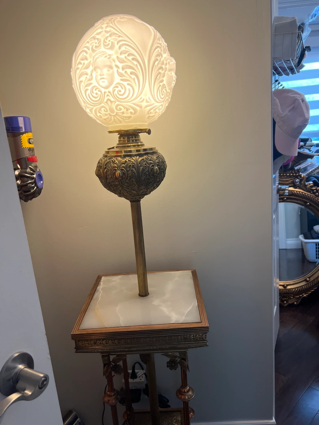 Vintage Ornate Table Lamp with White Globe Shade - photo 2