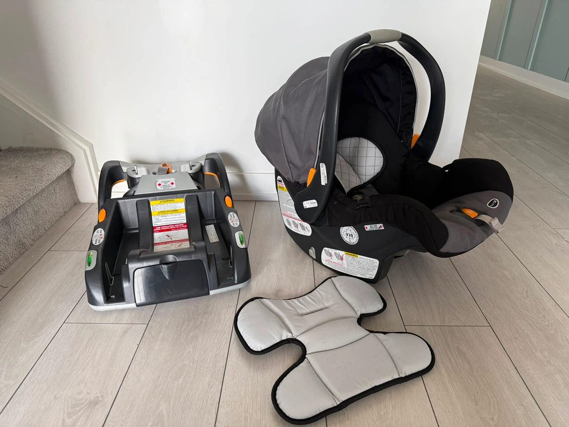 Chicco KeyFit 30 Infant Car Seat with Base