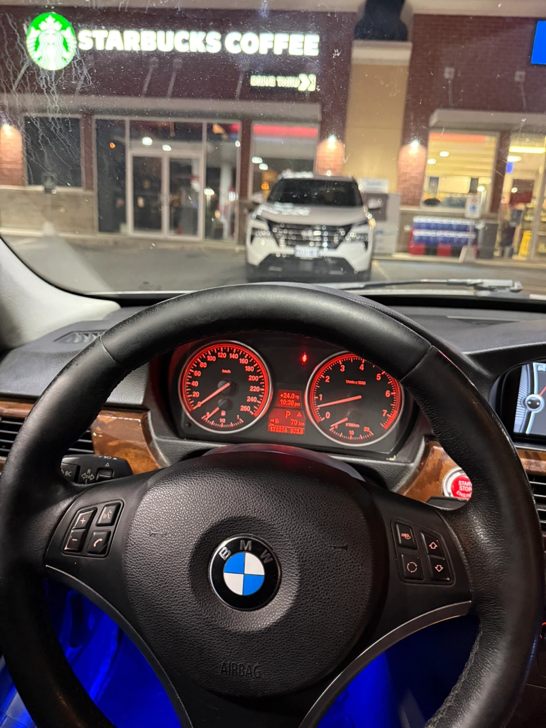2011 bmw 328i x drive - photo 5