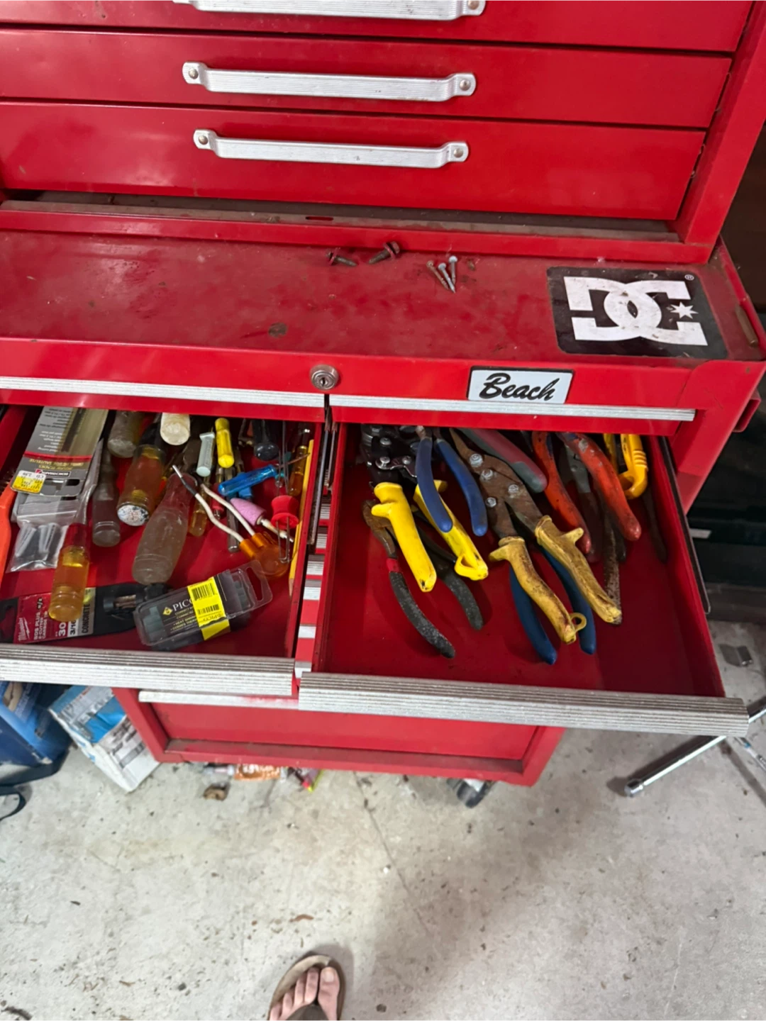 Red Beach Tool Chest - photo 3