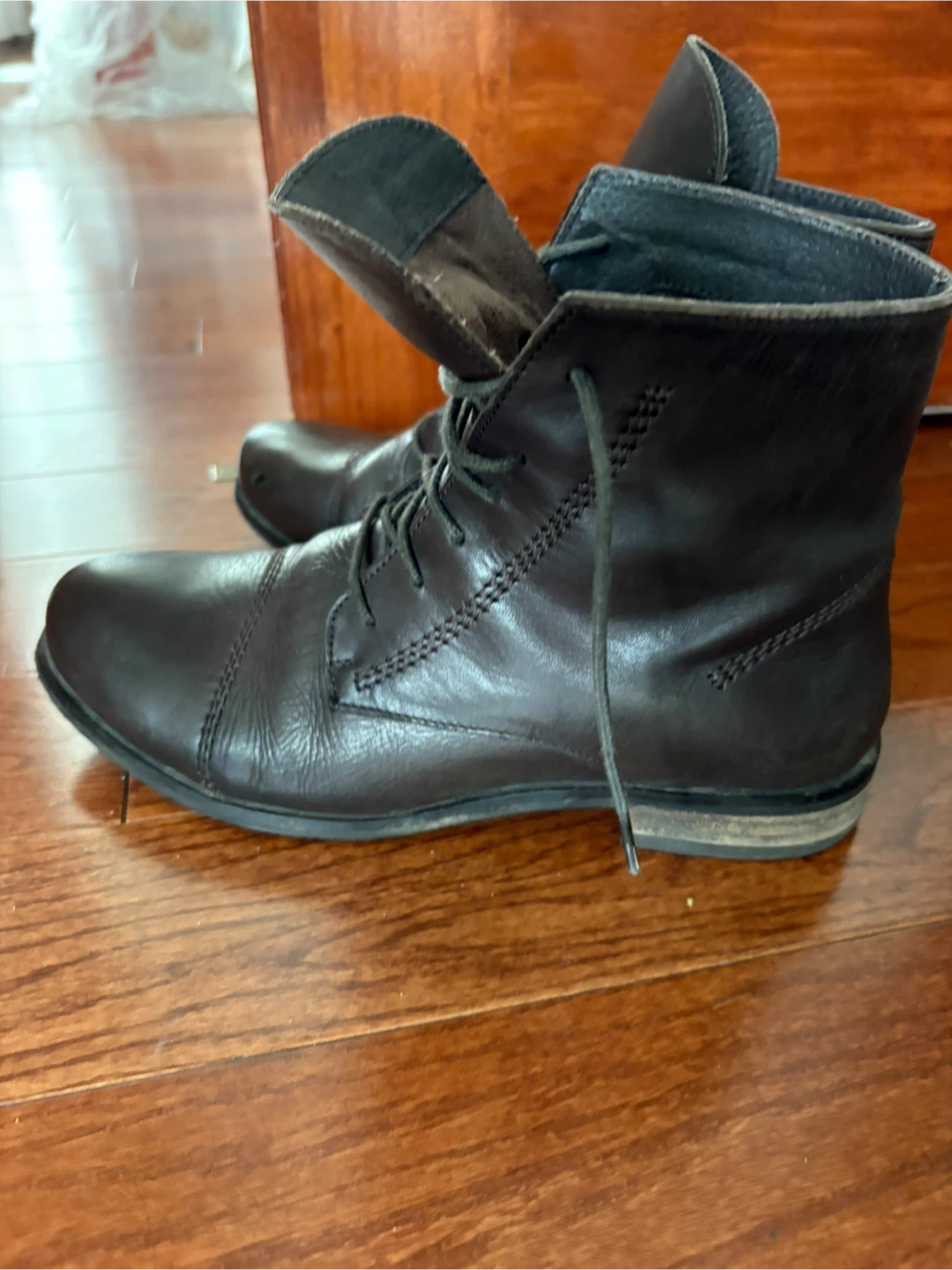Brown Leather Lace-Up Ankle Boots - photo 2