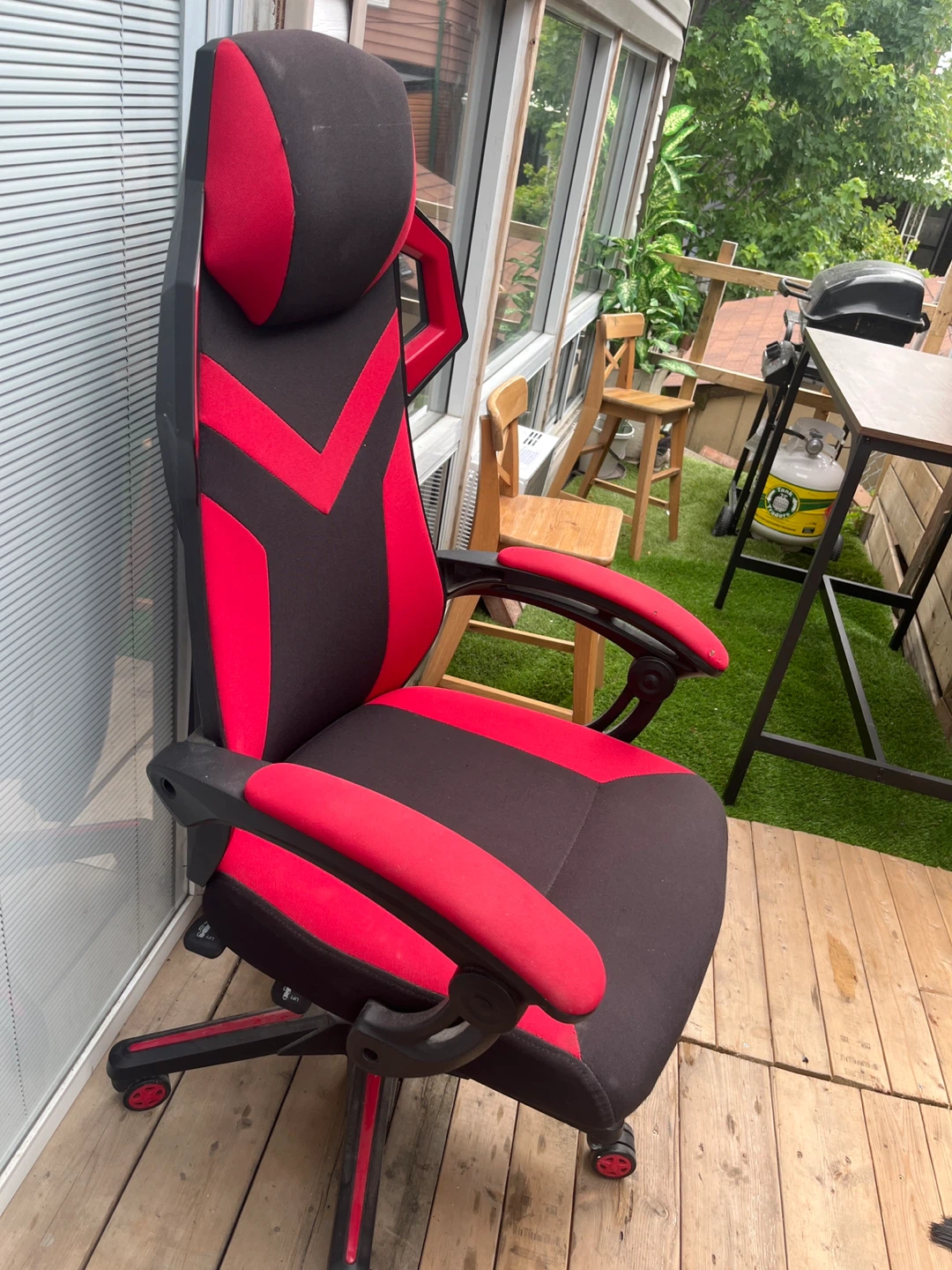 Red and Black Gaming Chair - photo 2