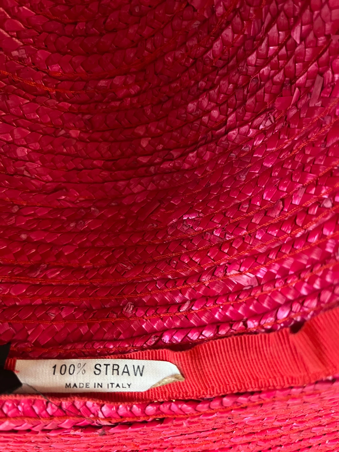 Holt Renfrew Gorgeous Red Wide Brim Straw Hat - photo 3