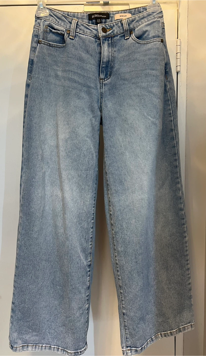 BCBG Generation Wide Leg Jeans 3/26