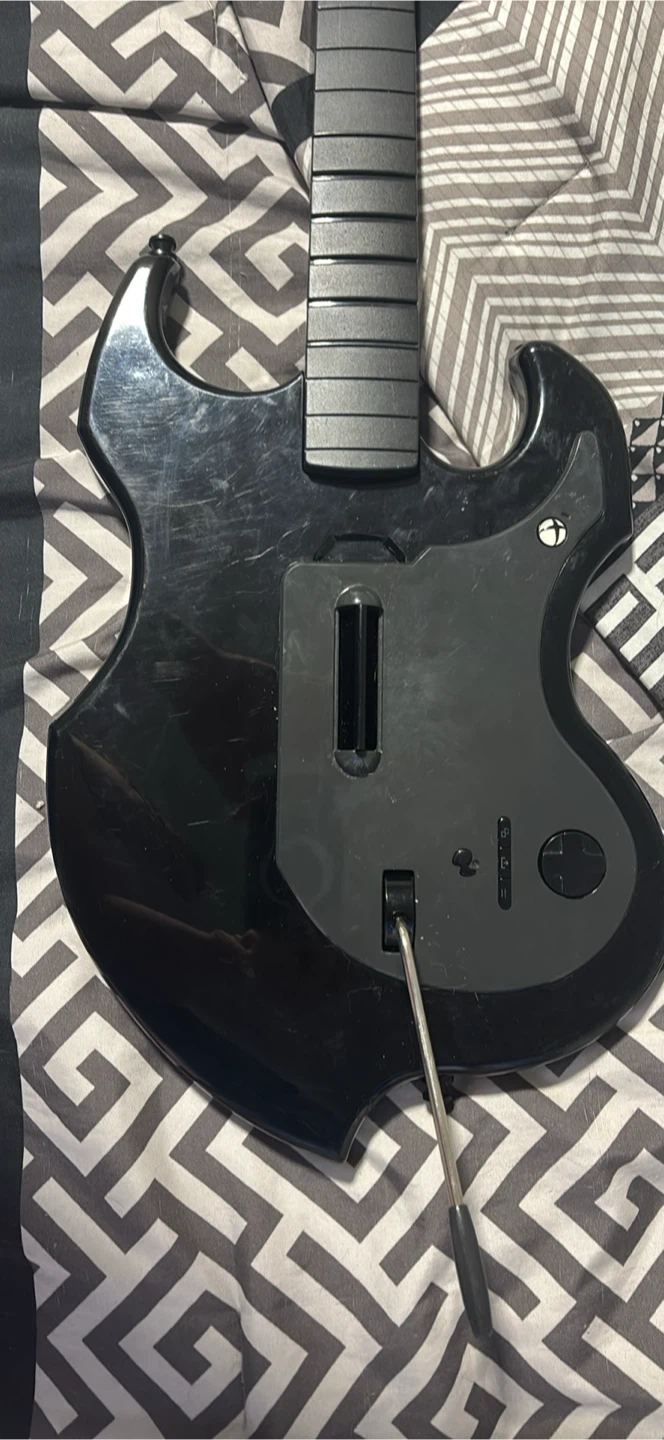 PDP Rock Band Wireless Guitar for Xbox - photo 3