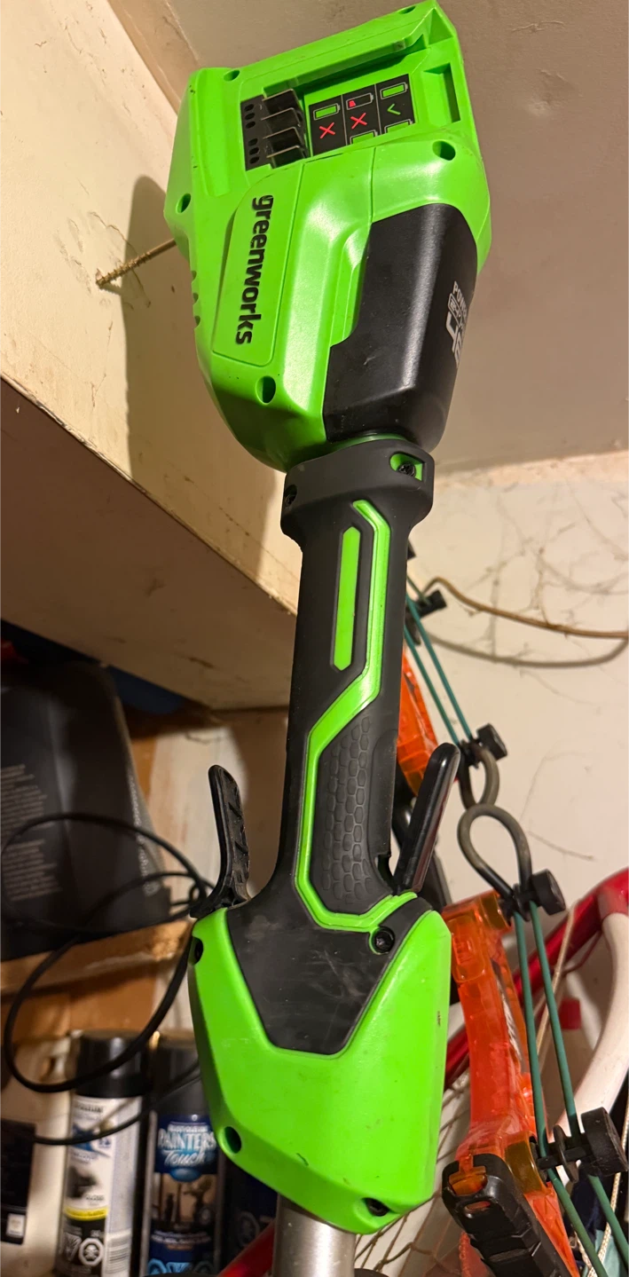 Greenworks Cordless String Trimmer - photo 2