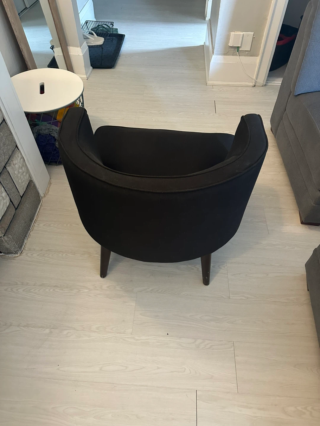Black Accent Chair - photo 2
