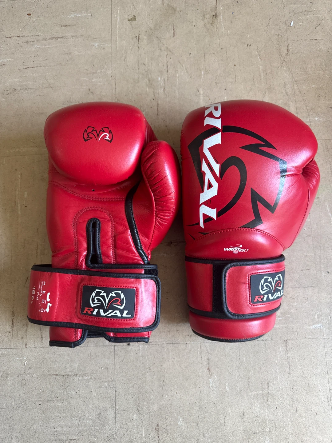 Rival Red Boxing Gloves 16oz