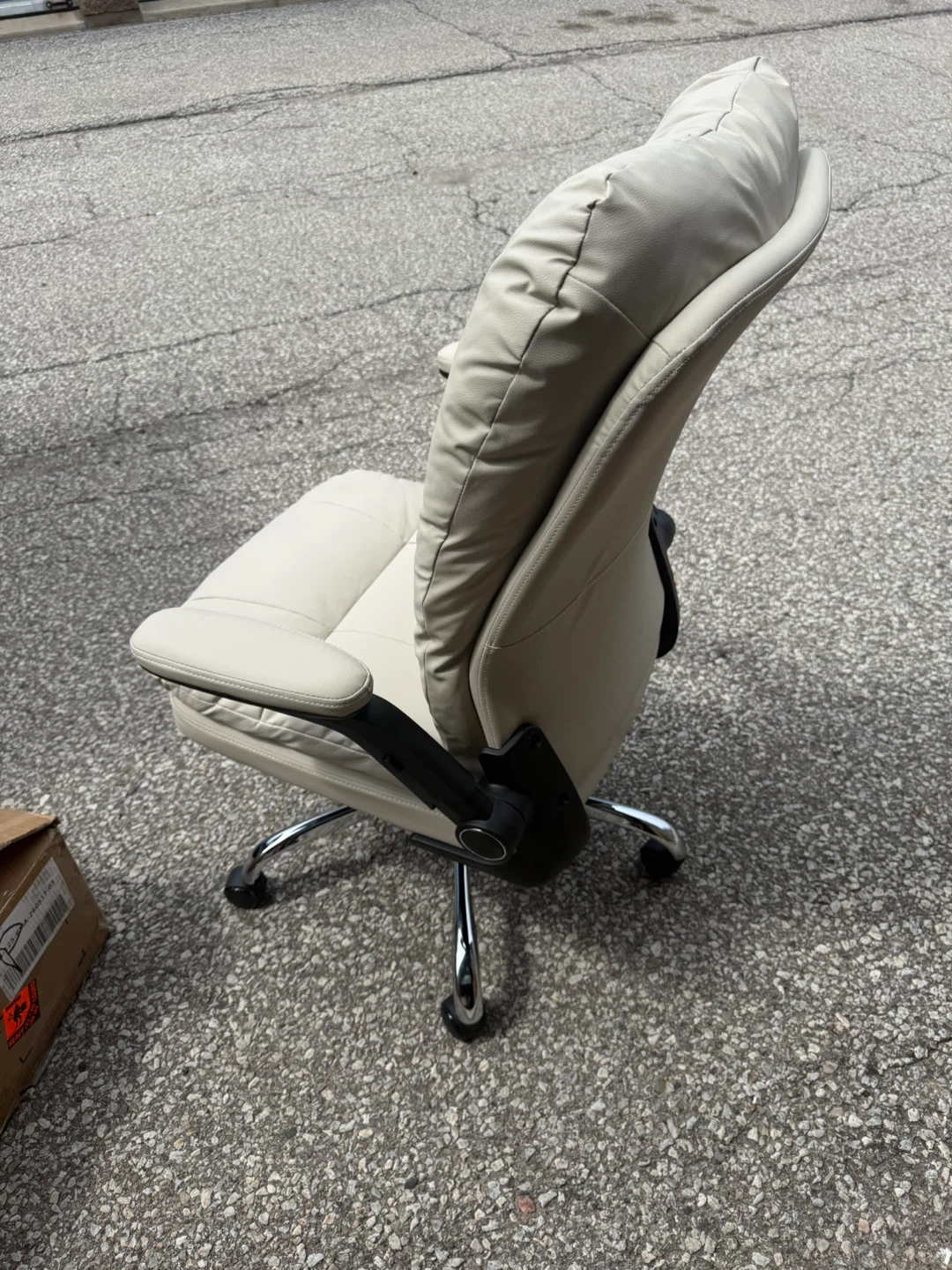 Executive Office Chair - Beige - photo 3