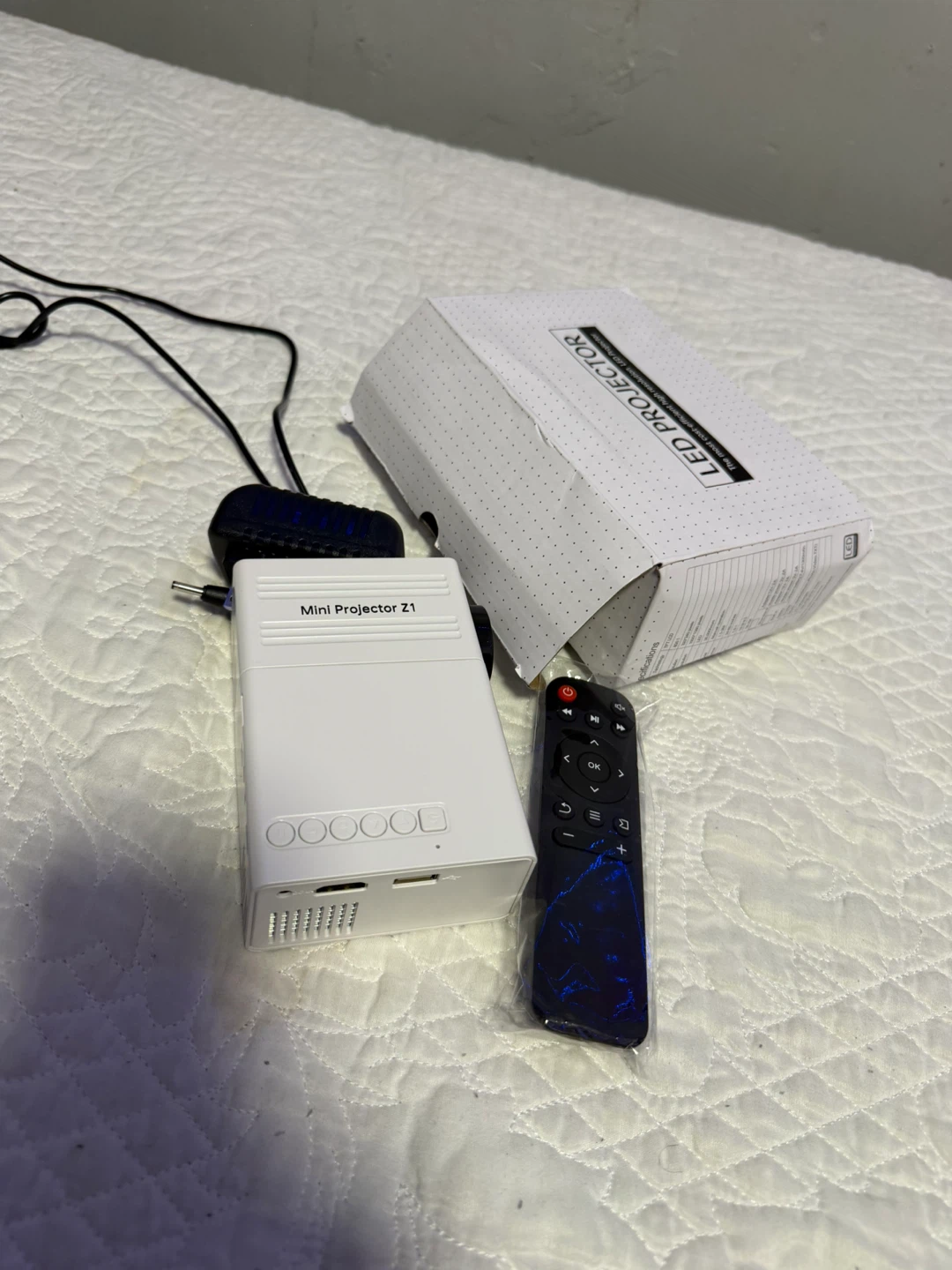 Mini Projector Z1 - photo 4