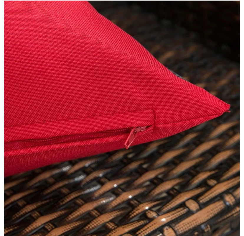 New 4 Outdoor Waterproof Pillow Covers 18x18 Red - photo 4