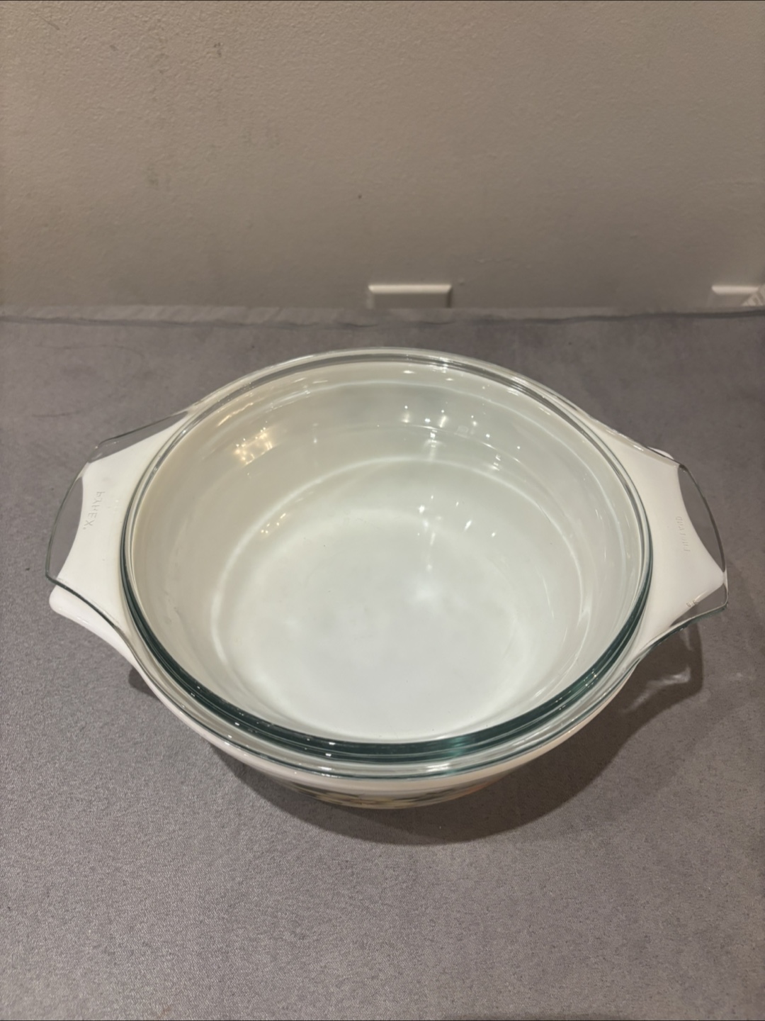 Pyrex Casserole Dish with Lid. Vintage - photo 3