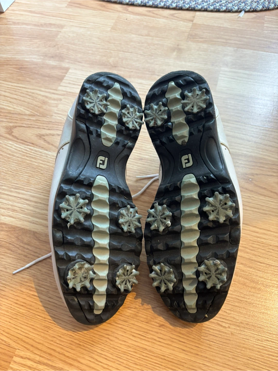 FootJoy White Golf Shoes (women’s size 10) - photo 4