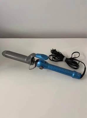 BaBylissPRO Nano Titanium Spring Curling Iron